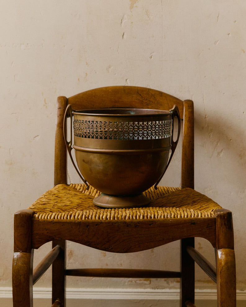 Early 20th-Century Copper Plant Pot with Pierced Gallery image 0