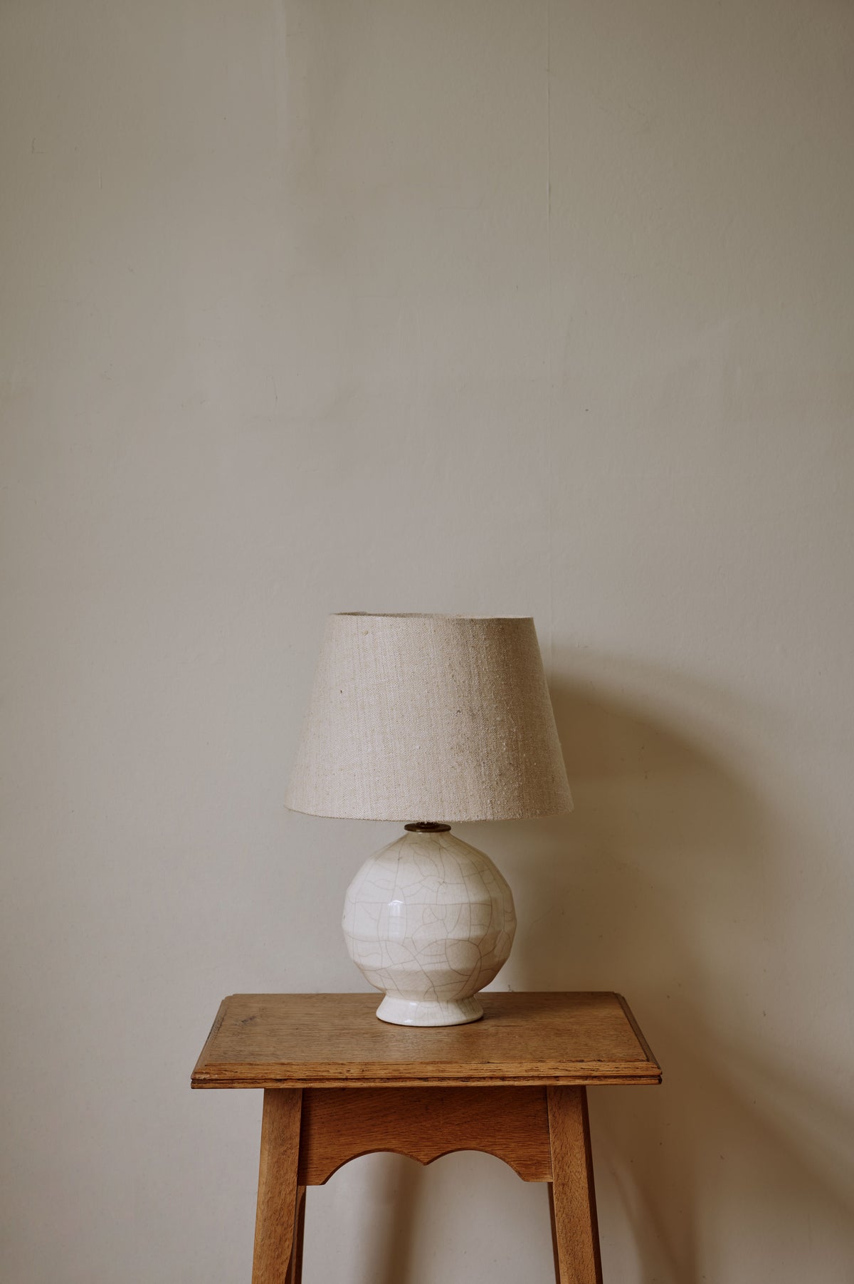 White Ceramic Table Lamp