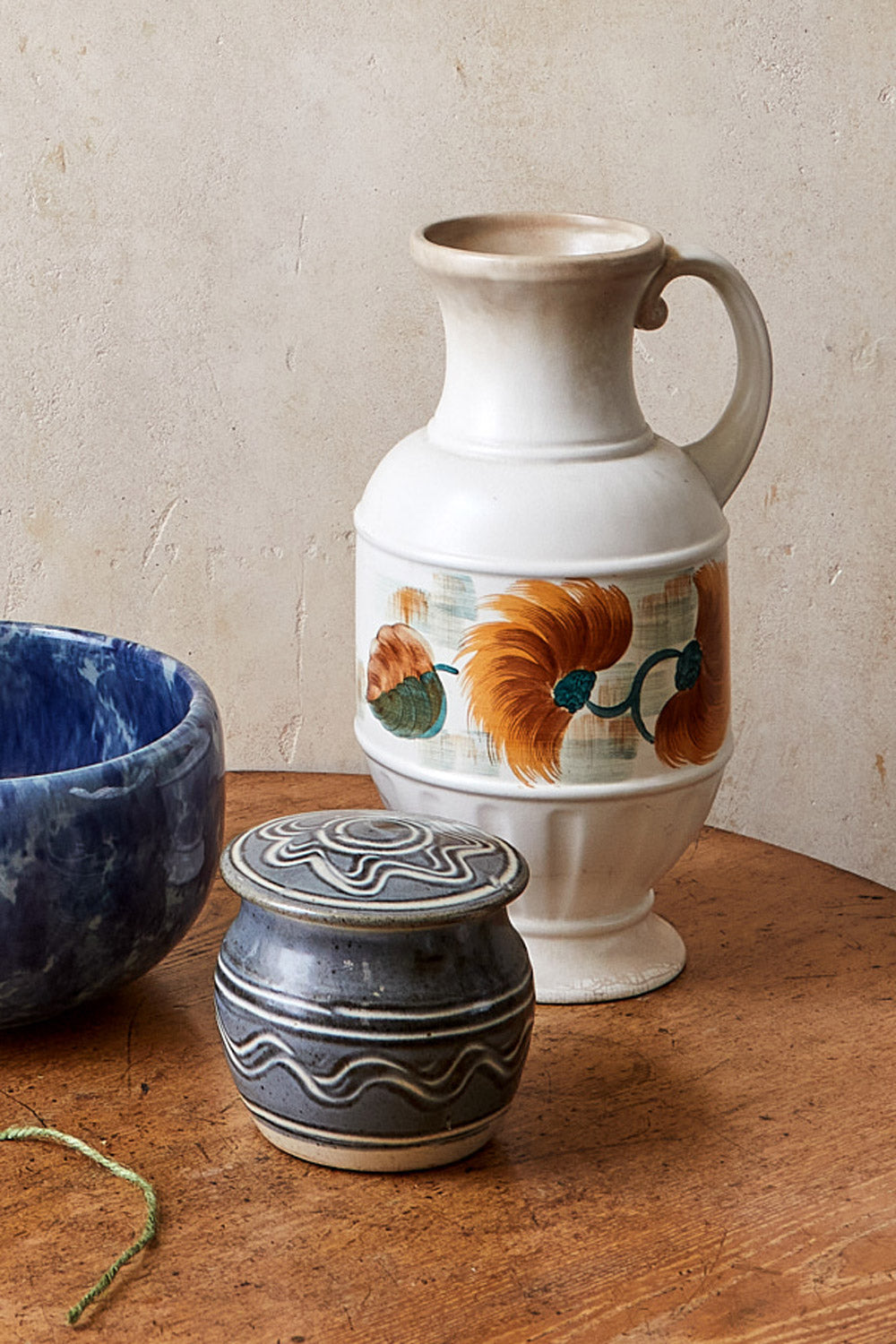 Studio pottery sugar bowl image 0