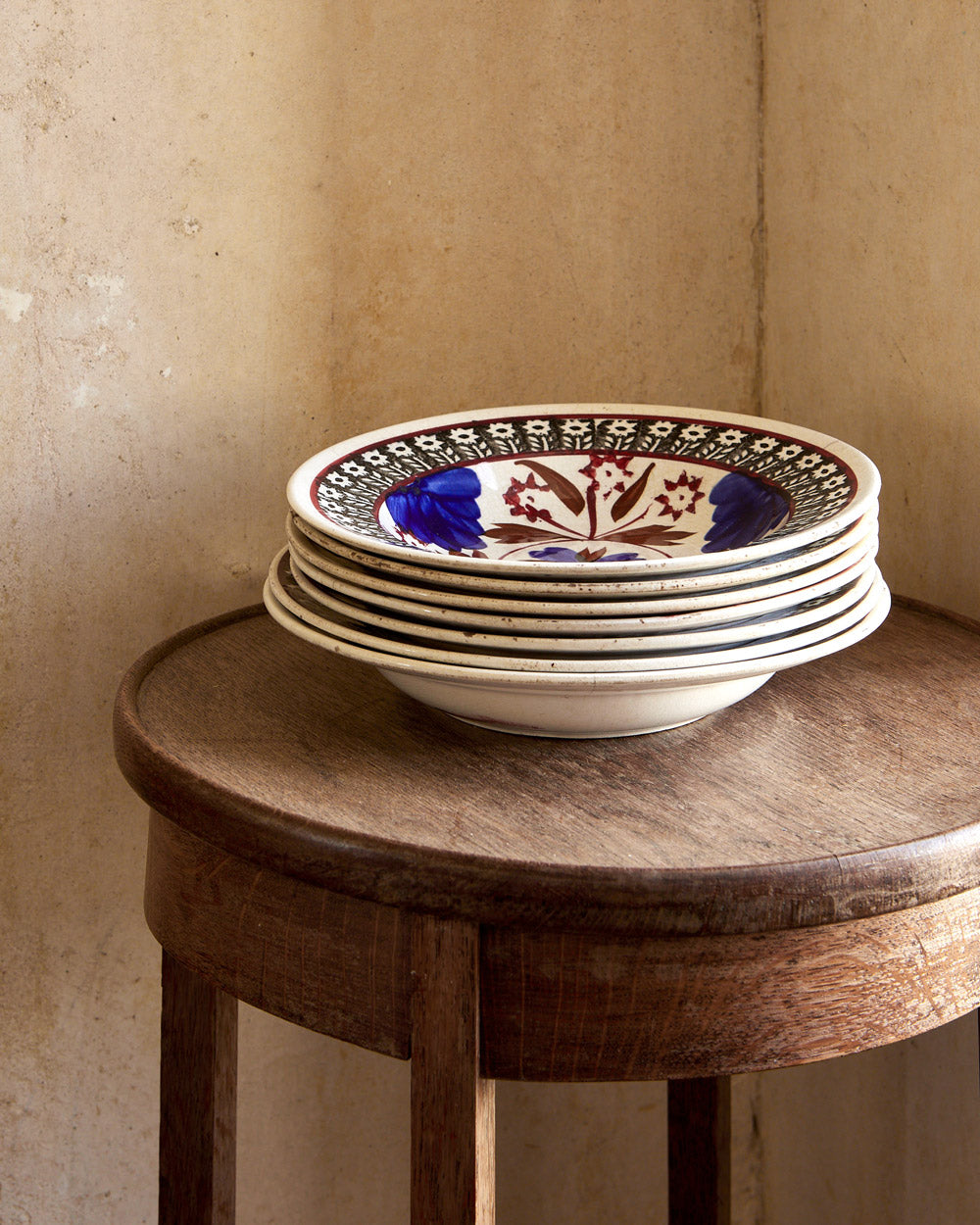 Set of shallow spongeware bowls image 1