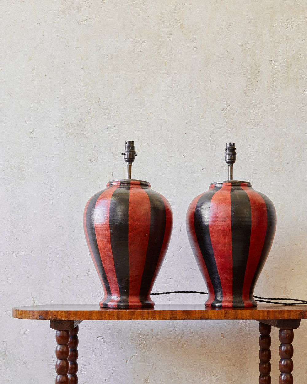 Pair of Italian red and black lamps image 1