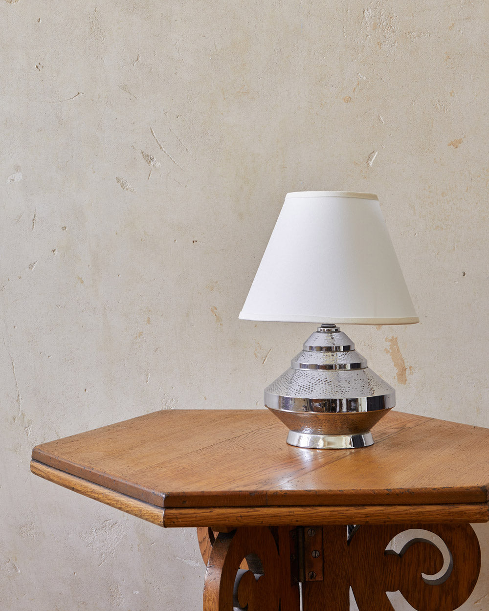 A tiered lamp in the style of George Halais image 0