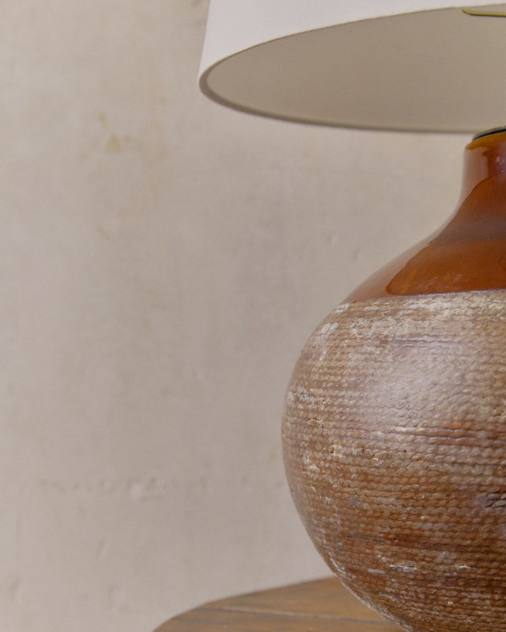 Large Brown Glazed Lamp with Rope Detailing image 1